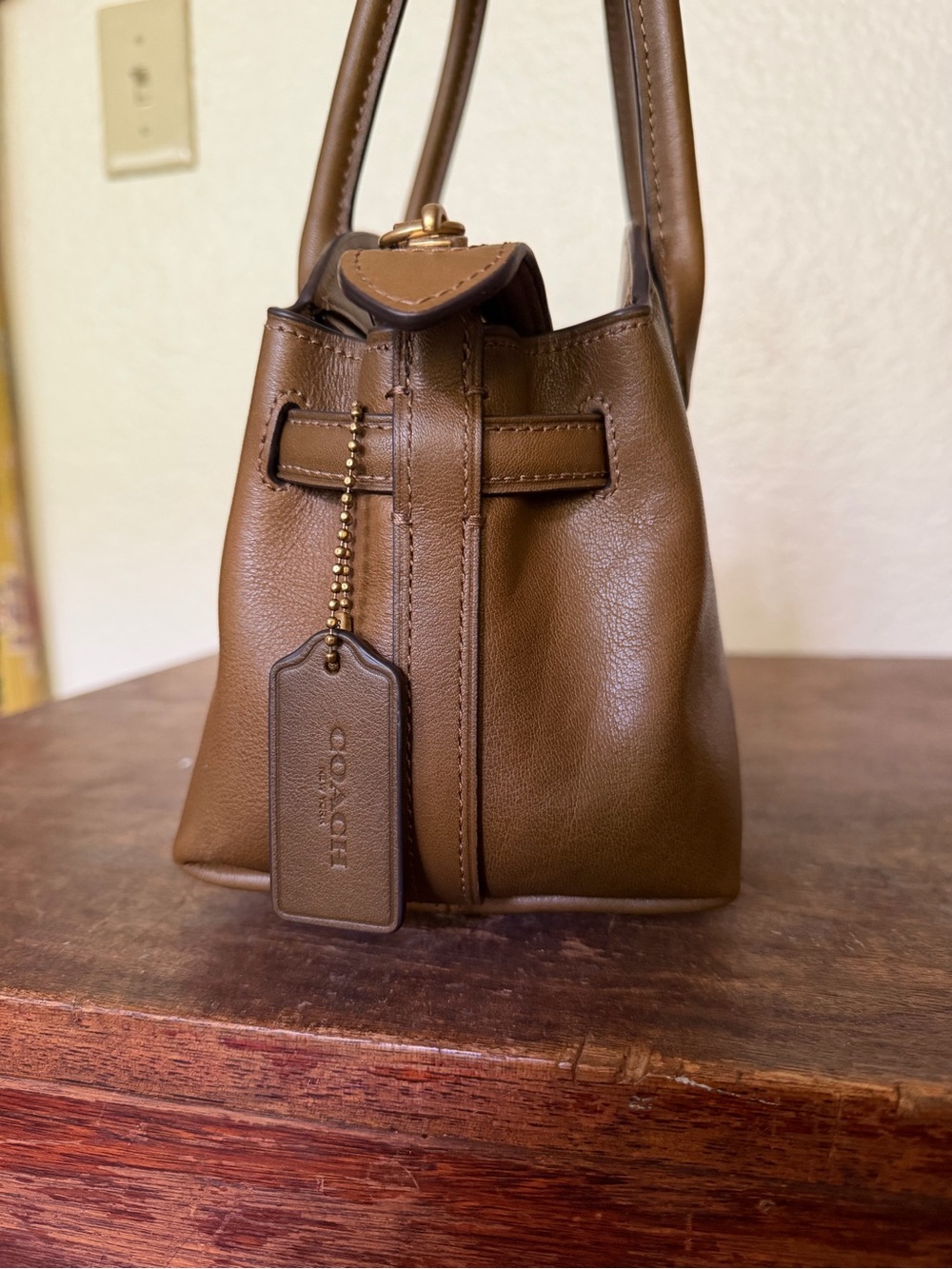 NWOT Coach Empire 21 Muted Olive - Picture 4 of 9